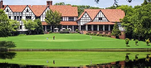 east-lake-golf-club-house1-704x318