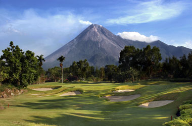 Merapi_Golf_Course.jpg